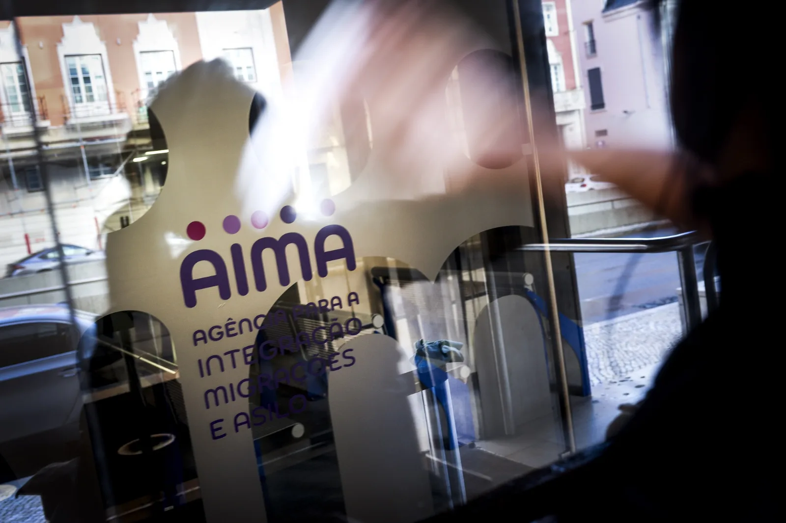 AIMA Will Have 90 Days to Process Pending Residence Permit Applications – aima residence permit applications