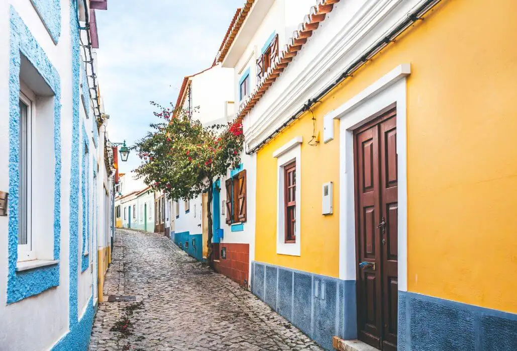 Taxas e Impostos na Compra e Venda de Imóveis em Portugal